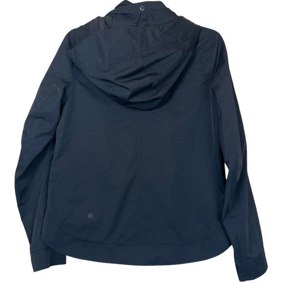 lululemon Rain Seeker Jacket Vintage 2018 Black Waterproof Removable Hood size 4 - Picture 3 of 6